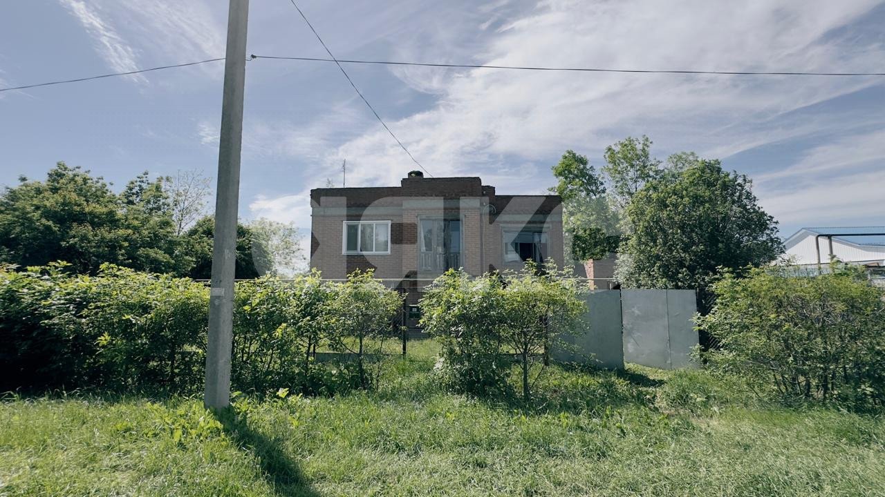 Фото №1: Дом 202 м² + 20 сот. - Южный, ул. Симонова, 43