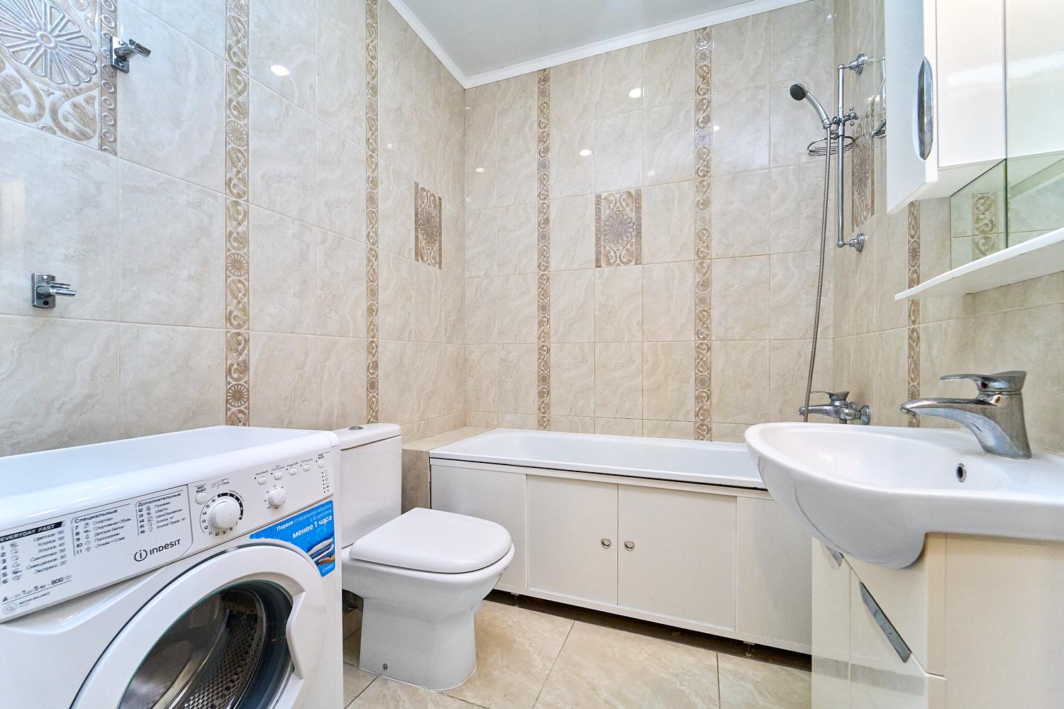 Фото №8: 2-комнатная квартира 79 м² - Краснодар, Центральный внутригородской округ, мкр. Черёмушки, ул. Кубанская, 52