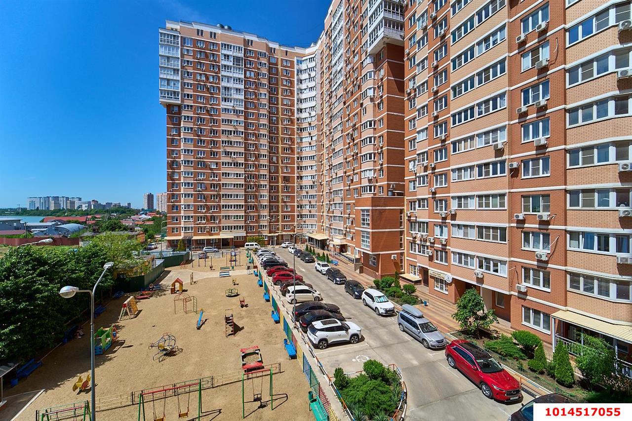 Фото №1: 2-комнатная квартира 79 м² - Краснодар, Черёмушки, ул. Кубанская, 52