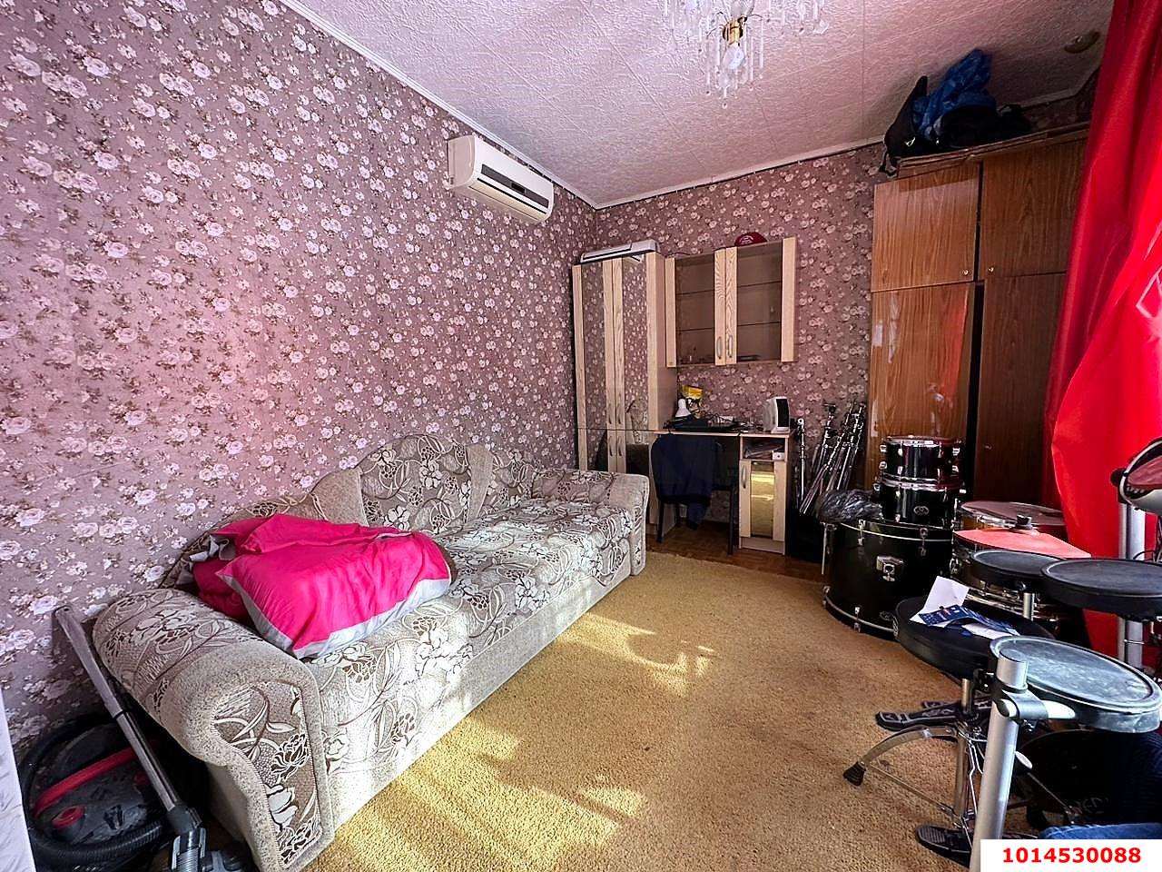 Фото №1: 1-комнатная квартира 17 м² - Краснодар, Центральный, ул. Фрунзе, 88