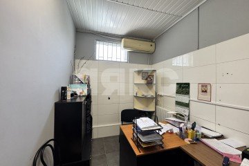Фото №4: Коммерция 140 м² - Мариуполь, мкр. 22-й, ул. 60 лет СССР, 15