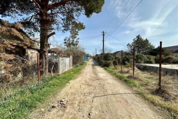 Фото №3: Личное подсобное хозяйство - Елизаветинская, ст Кавказ, ул. Абрикосовая, 14