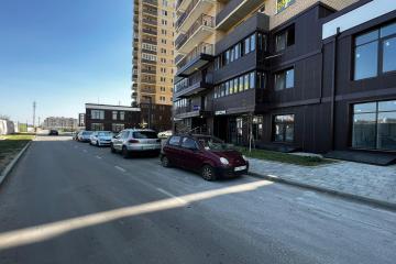 Фото №1: Коммерция 140 м² - Краснодар, мкр. жилой комплекс Ракурс, ул. имени Героя Ростовского, 8сВ