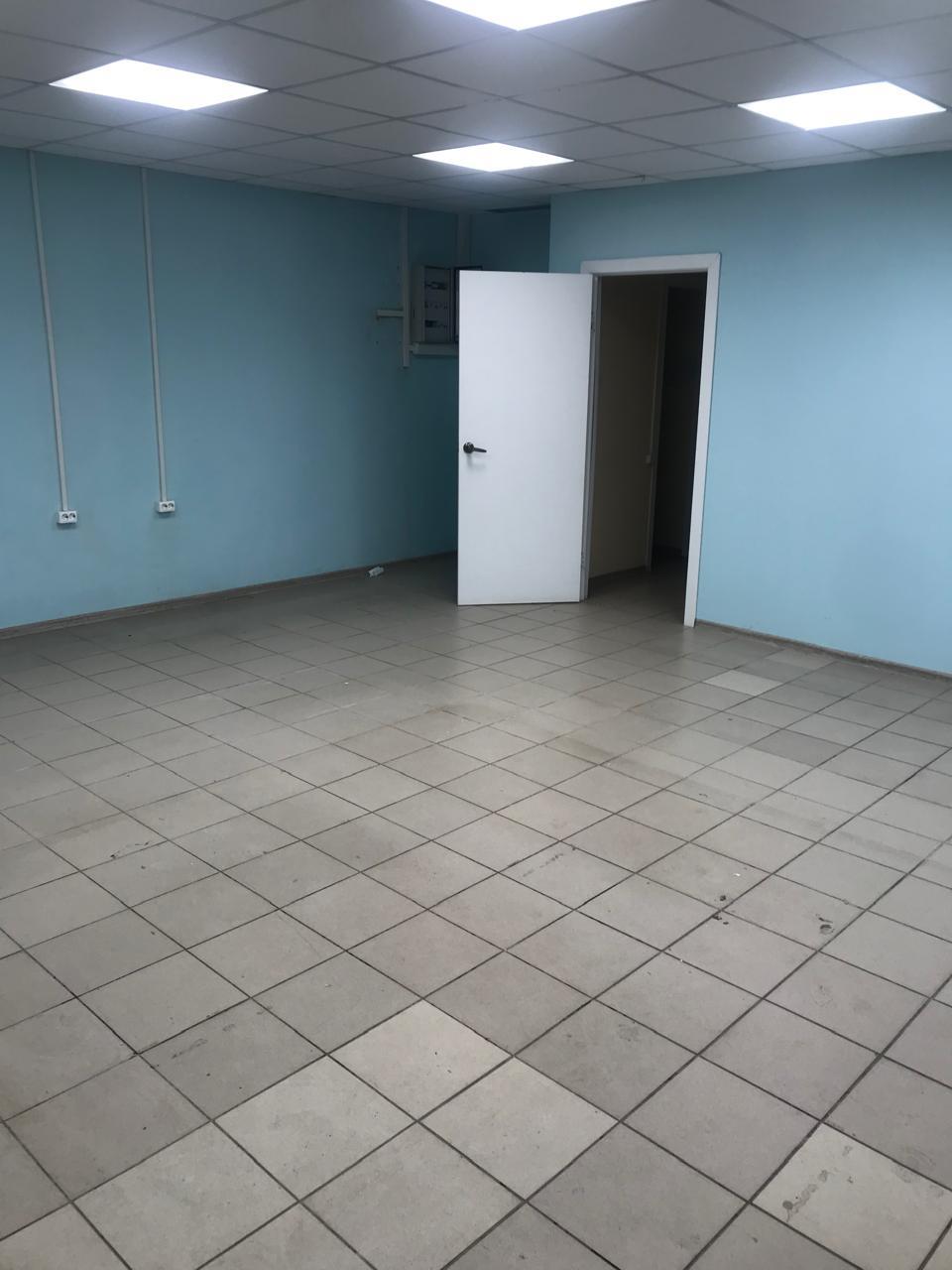 Фото №4: Коммерция 44 м² - Адыгейск, ул. Пролетарская, 4/5