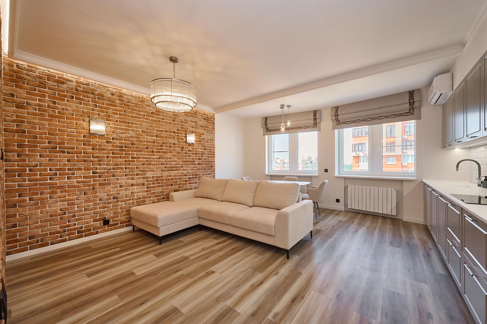 Фото №4: 2-комнатная квартира 81 м² - Краснодар, Прикубанский внутригородской округ, Фестивальный, Солнечный, мкр. жилой комплекс Янтарный 3, пр-кт Константина Образцова, 4к2