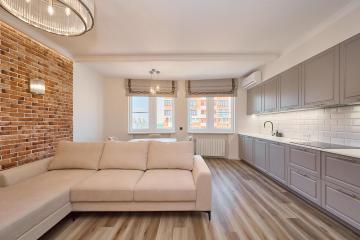 Фото №1: 2-комнатная квартира 81 м² - Краснодар, мкр. жилой комплекс Янтарный 3, пр-кт Константина Образцова, 4к2