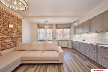 Фото №1: 2-комнатная квартира 81 м² - Краснодар, мкр. жилой комплекс Янтарный 3, пр-кт Константина Образцова, 4к2