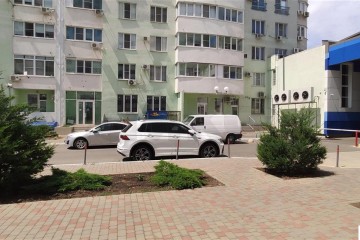 Фото №3: Торговое помещение 82 м² - Краснодар, мкр. жилой комплекс Форт Карасун, ул. Сормовская, 208/1