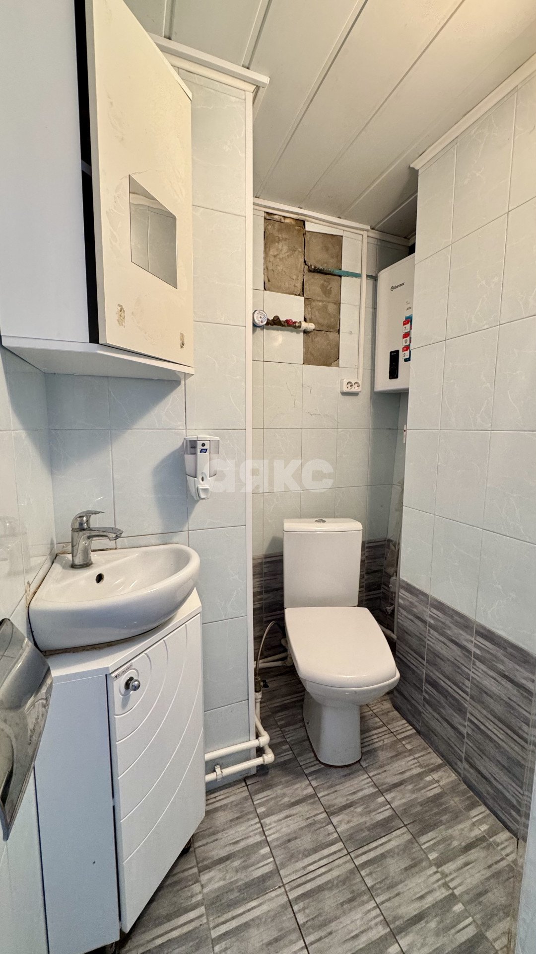 Фото №10: Коммерция 117 м² - Симферополь, 850-й квартал, ул. Пушкина, 6