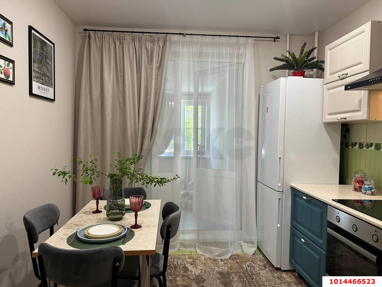 Фото №6: 4-комнатная квартира 109 м² - Краснодар, Краевая Клиническая Больница, ул. Черкасская, 49