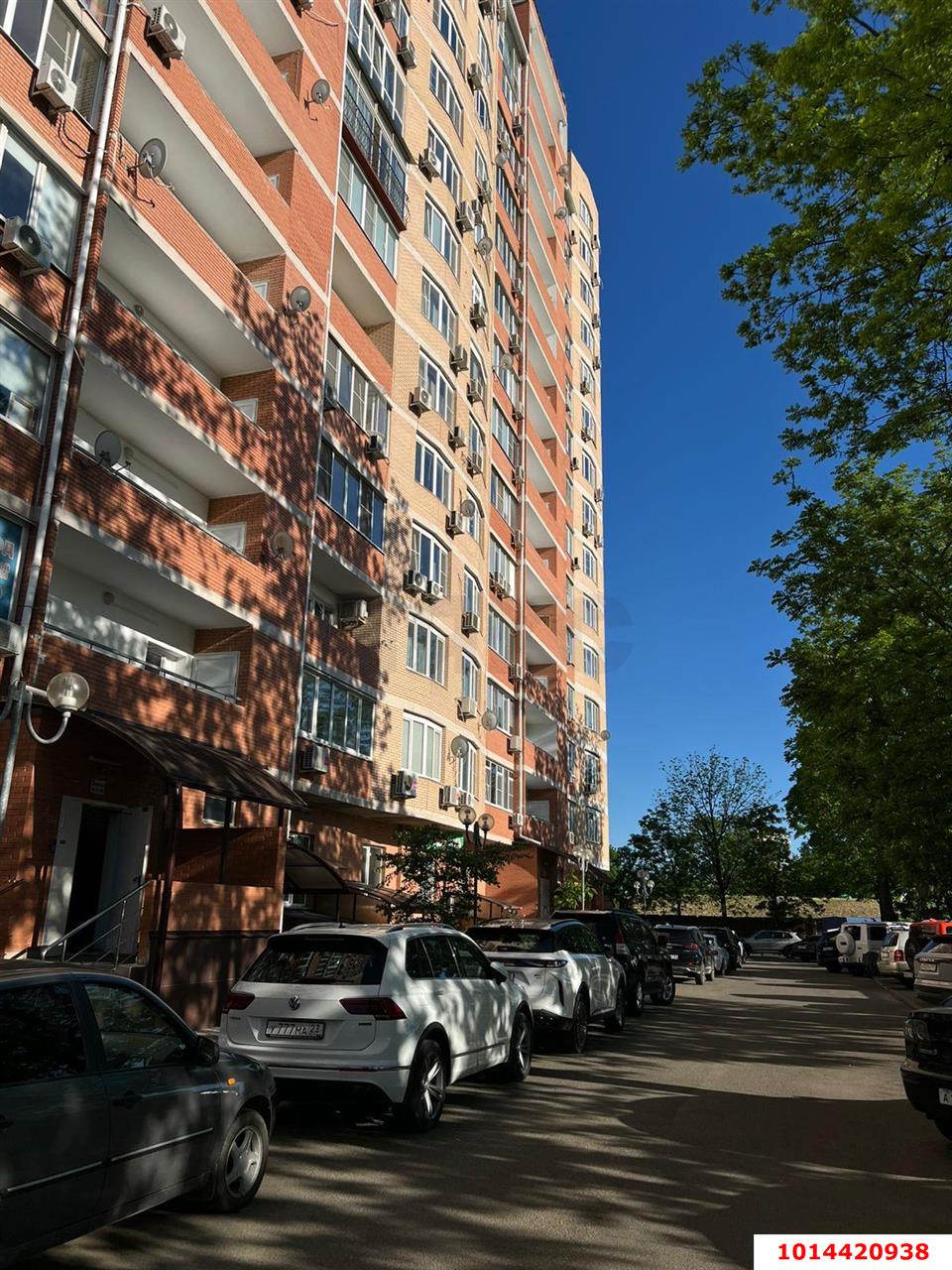 Фото №1: 1-комнатная квартира 76 м² - Краснодар, Центральный внутригородской округ, мкр. Завод Измерительных Приборов, ул. Зиповская, 4/3