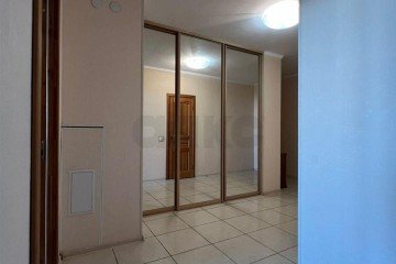 Фото №4: 1-комнатная квартира 76 м² - Краснодар, мкр. Завод Измерительных Приборов, ул. Зиповская, 4/3