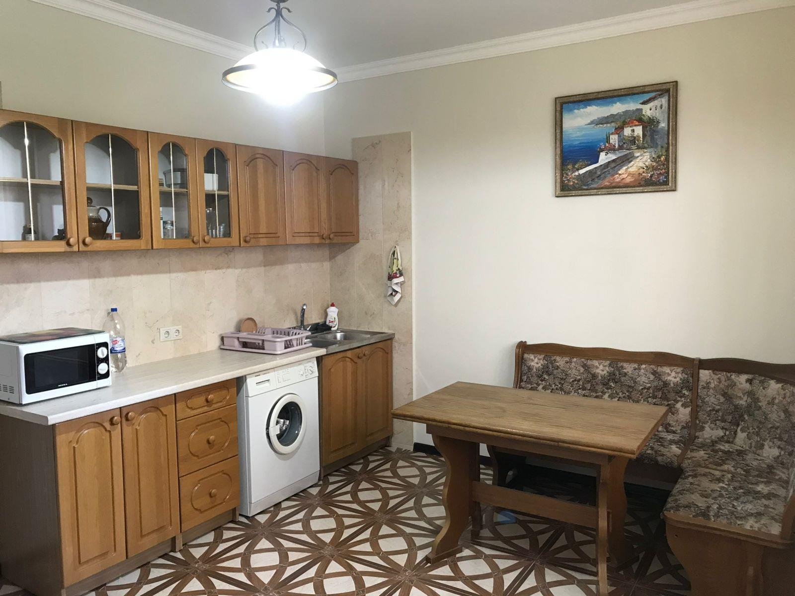 Фото №1: 2-комнатная квартира 85 м² - Краснодар, Западный внутригородской округ, мкр. Юбилейный, пр-кт Чекистов, 26/3