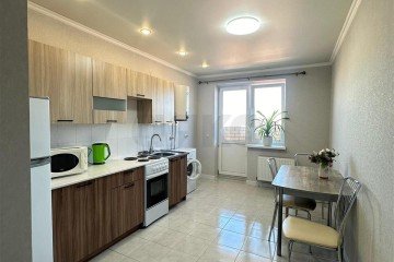 Фото №1: 1-комнатная квартира 44 м² - Краснодар, мкр. жилой комплекс Светлый, ул. Московская, 144к2