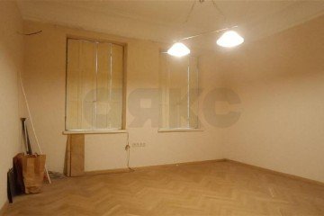 Фото №2: 4-комнатная квартира 56 м² - Краснодар, мкр. Западный внутригородской округ, ул. Красная, 65