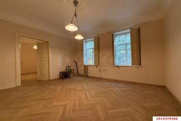 Фото №1: 3-комнатная квартира 56 м² - Краснодар, мкр. Западный внутригородской округ, ул. Красная, 65