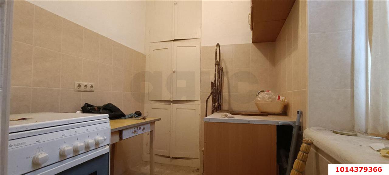 Фото №11: 4-комнатная квартира 56 м² - Краснодар, Западный внутригородской округ, ул. Красная, 65