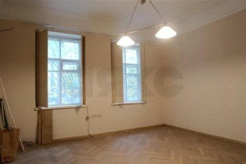 Фото №1: 4-комнатная квартира 56 м² - Краснодар, мкр. Западный внутригородской округ, ул. Красная, 65