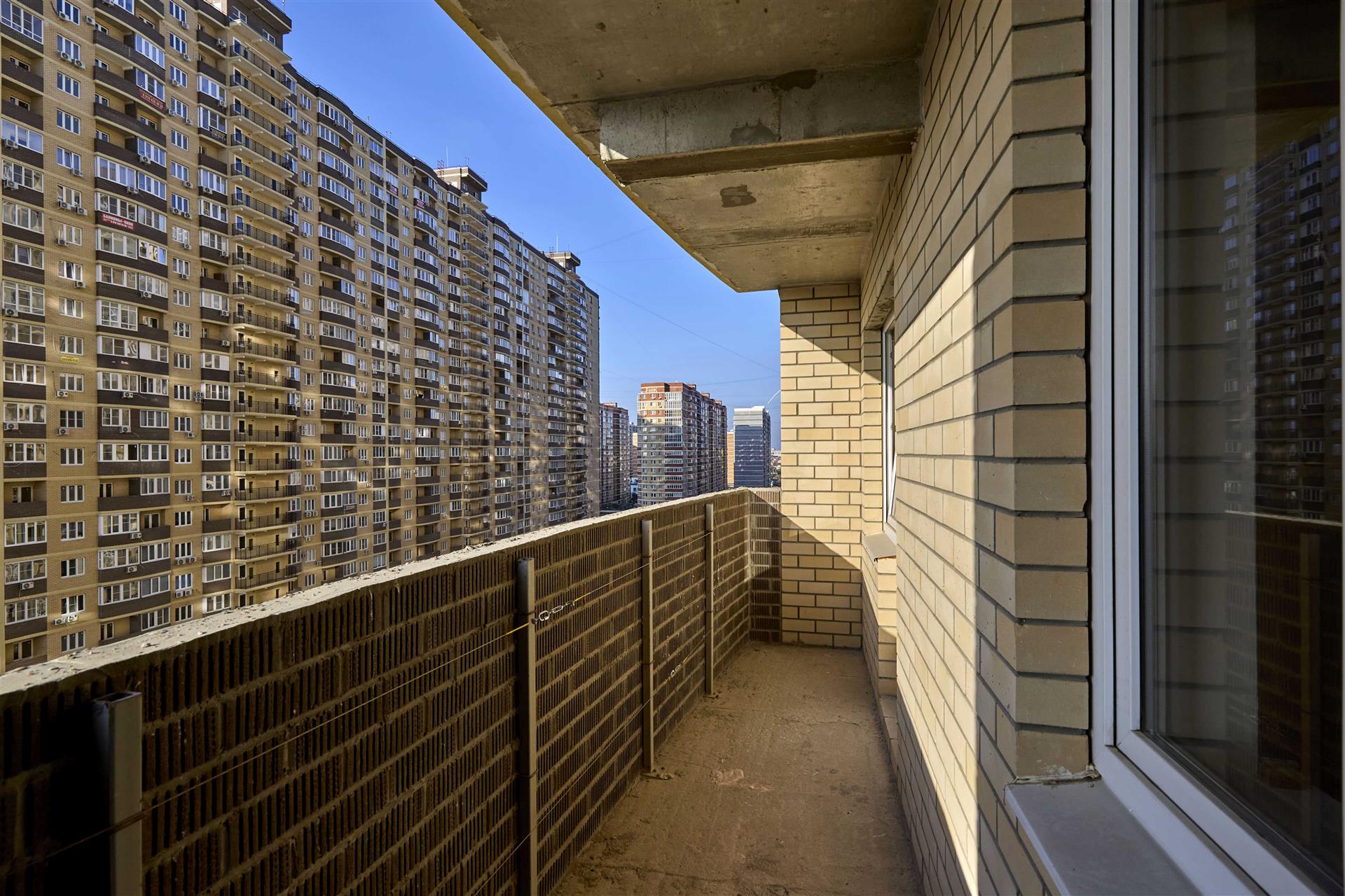 Фото №4: 1-комнатная квартира 40 м² - Краснодар, ЖК Лучший, Прикубанский внутригородской округ, жилой комплекс Лучший, имени Петра Метальникова, мкр. Завод Радиоизмерительных Приборов, ул. Петра Метальникова, 36