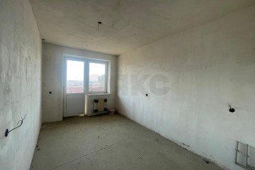 Фото №3: 2-комнатная квартира 70 м² - Краснодар, мкр. Почтовый, пр-кт имени писателя Знаменского, 25/1