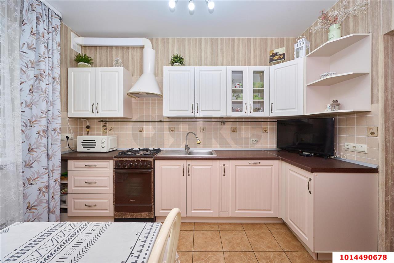 Фото №7: Дом 110 м² + 10.24 сот. - Старокорсунская, мкр. Карасунский внутригородской округ, ул. Пролетарская