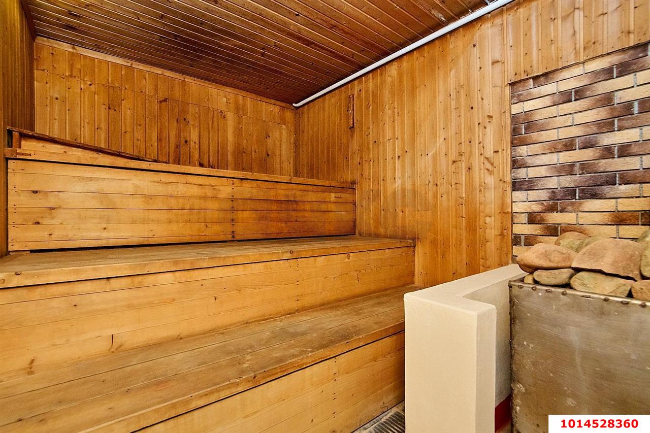 Фото №14: Дом 526 м² + 8 сот. - Краснодар, Школьный, пр-д 2-й Тёплый, 12