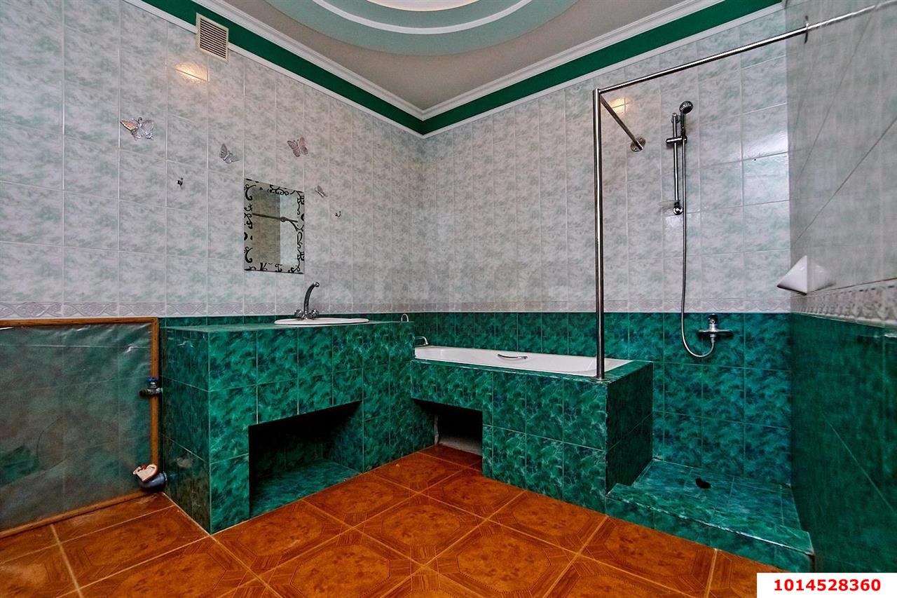 Фото №10: Дом 526 м² + 8 сот. - Краснодар, Прикубанский внутригородской округ, мкр. Школьный, пр-д 2-й Тёплый, 12