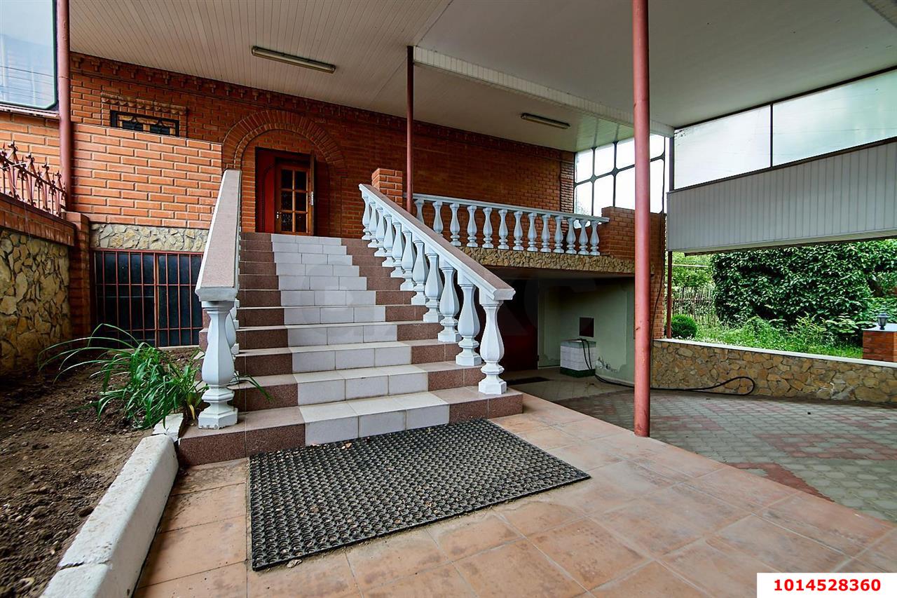 Фото №5: Дом 526 м² + 8 сот. - Краснодар, Школьный, пр-д 2-й Тёплый, 12