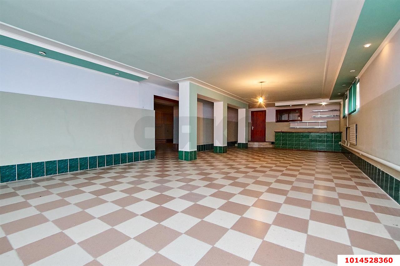 Фото №13: Дом 526 м² + 8 сот. - Краснодар, Прикубанский внутригородской округ, мкр. Школьный, пр-д 2-й Тёплый, 12