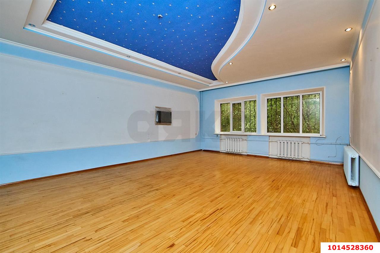 Фото №7: Дом 526 м² + 8 сот. - Краснодар, Прикубанский внутригородской округ, мкр. Школьный, пр-д 2-й Тёплый, 12