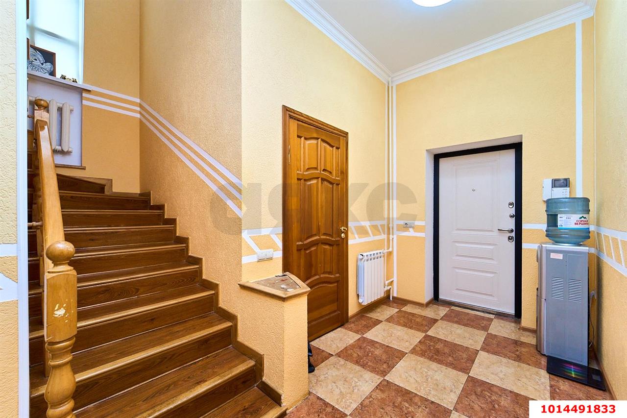 Фото №11: Дом 279 м² + 6 сот. - Краснодар, Центральный внутригородской округ, мкр. Дубинка, ул. КИМ, 100