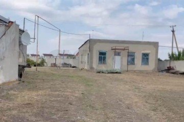 Фото №2: Коммерческая земля 20 сот. - Белая Глина, ул. Привокзальная, 27А