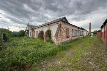 Фото №1: Коммерция 801 м² - Васюринская, ул. Ленина, 25
