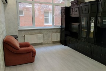 Фото №1: 2-комнатная квартира 55 м² - Краснодар, мкр. Дубинка, пер. Угольный, 11