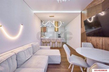 Фото №1: 2-комнатная квартира 58 м² - Краснодар, мкр. ЖК Хорошая Погода, ул. Кирилла Россинского, 3/2