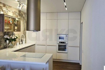 Фото №1: 2-комнатная квартира 58 м² - Краснодар, мкр. ЖК Хорошая Погода, ул. Кирилла Россинского, 3/2