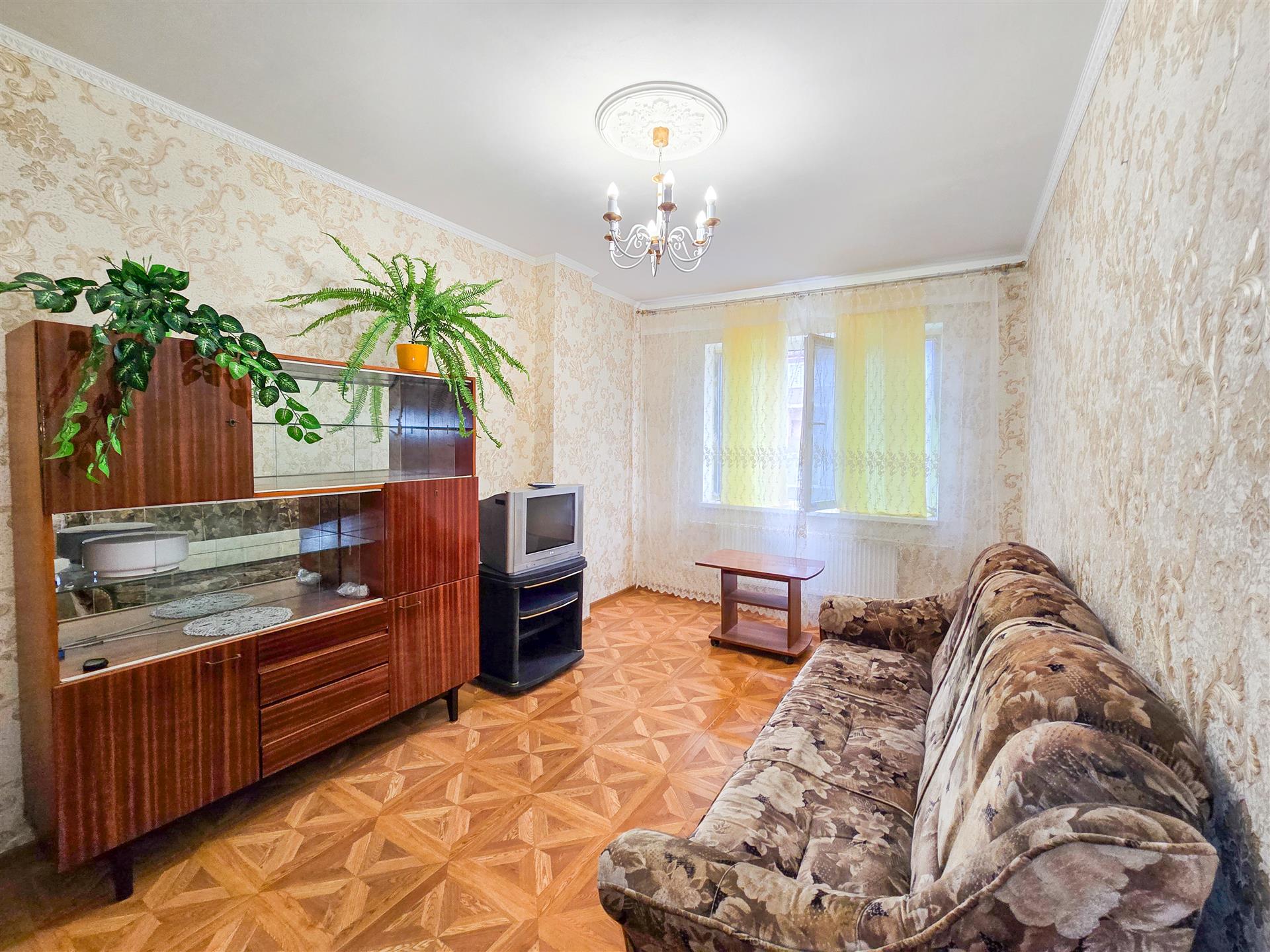 Фото №1: 2-комнатная квартира 46 м² - Краснодар, Прикубанский внутригородской округ, Завод Радиоизмерительных Приборов, мкр. Музыкальный, ул. Московская, 148к2