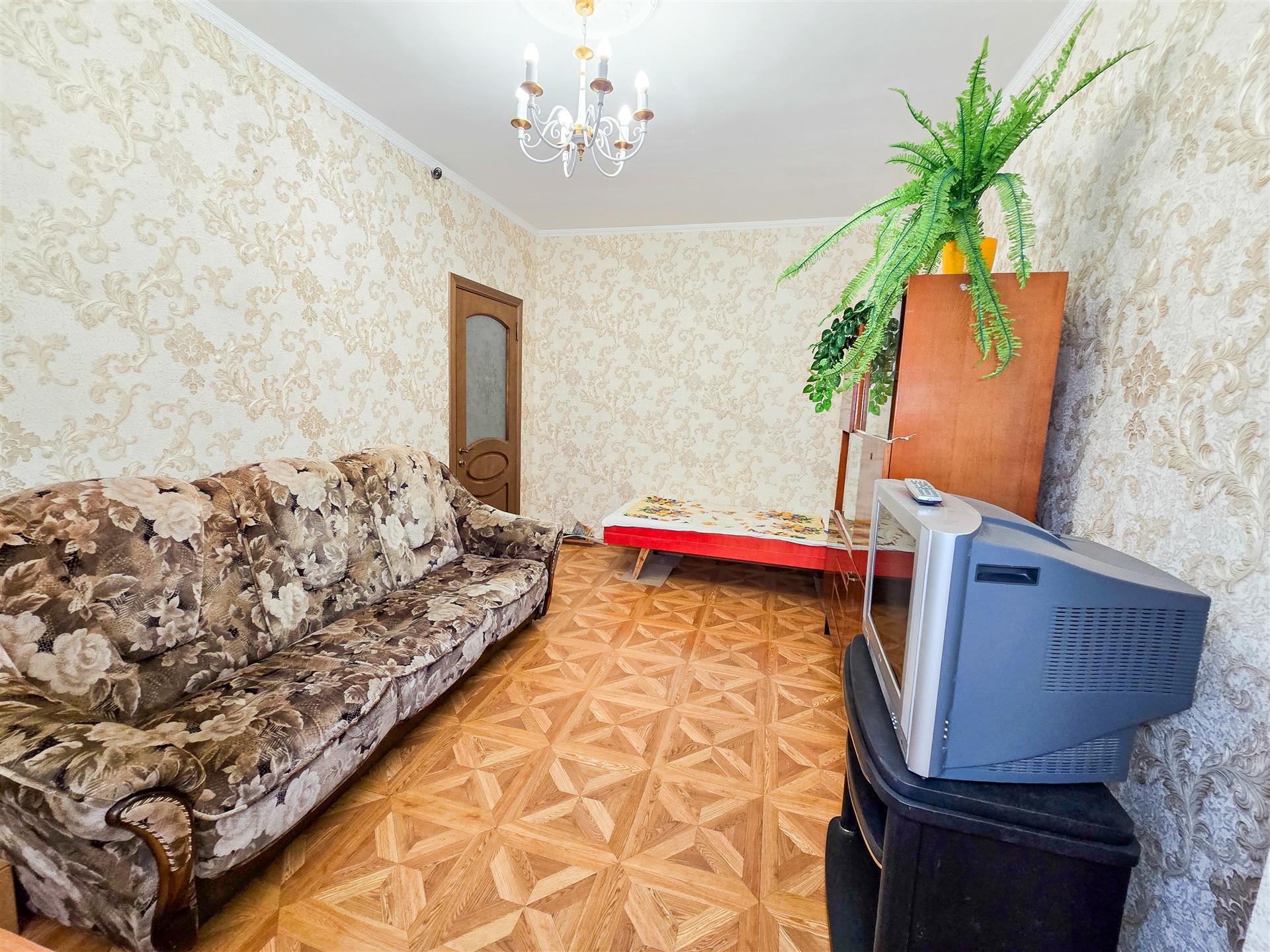 Фото №2: 2-комнатная квартира 46 м² - Краснодар, Прикубанский внутригородской округ, Завод Радиоизмерительных Приборов, мкр. Музыкальный, ул. Московская, 148к2