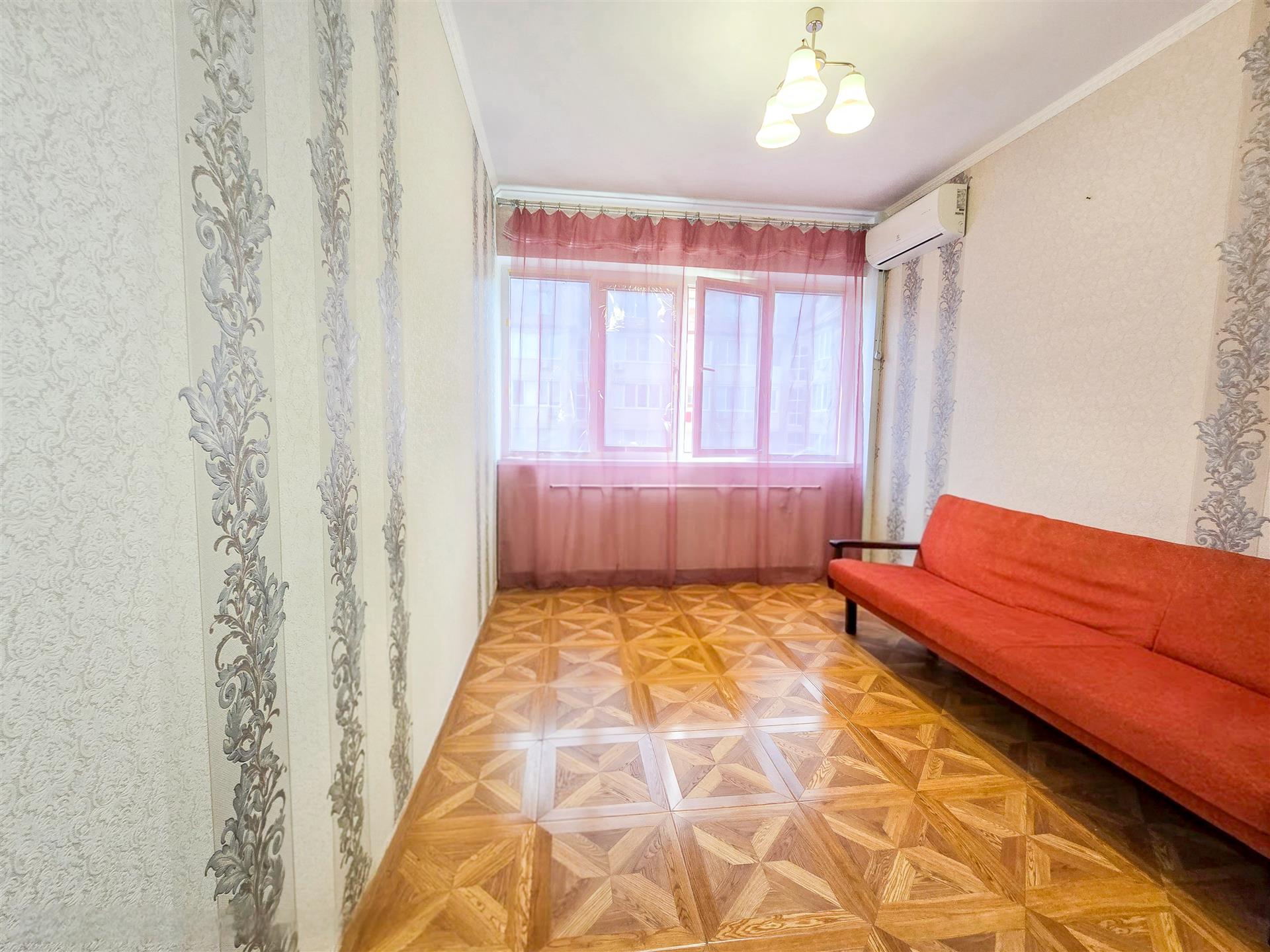 Фото №3: 2-комнатная квартира 46 м² - Краснодар, Прикубанский внутригородской округ, Завод Радиоизмерительных Приборов, мкр. Музыкальный, ул. Московская, 148к2