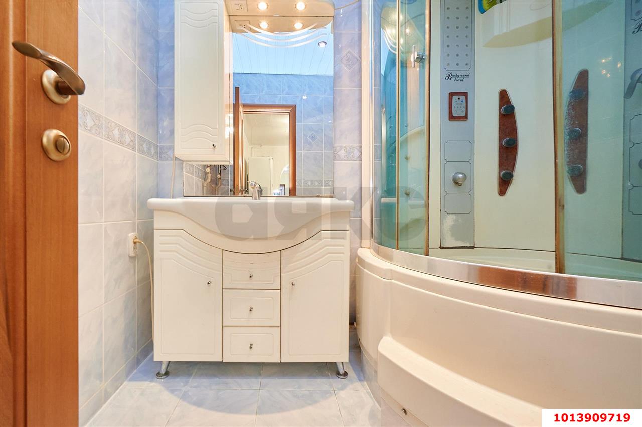 Фото №12: 3-комнатная квартира 80 м² - Берёзовый, Лекраспром, ул. Археолога Веселовского, 25Б