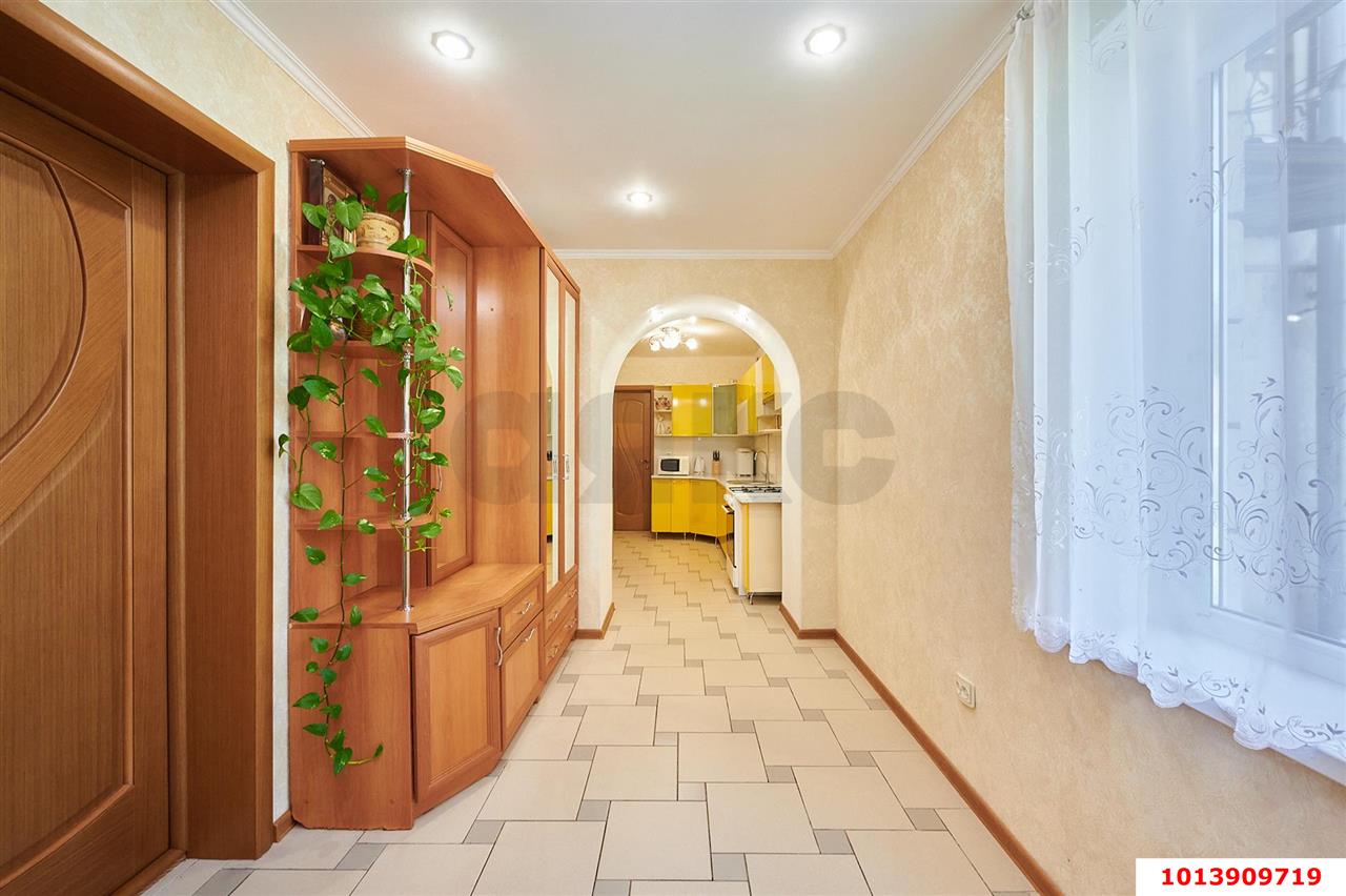 Фото №9: 3-комнатная квартира 80 м² - Берёзовый, Лекраспром, ул. Археолога Веселовского, 25Б