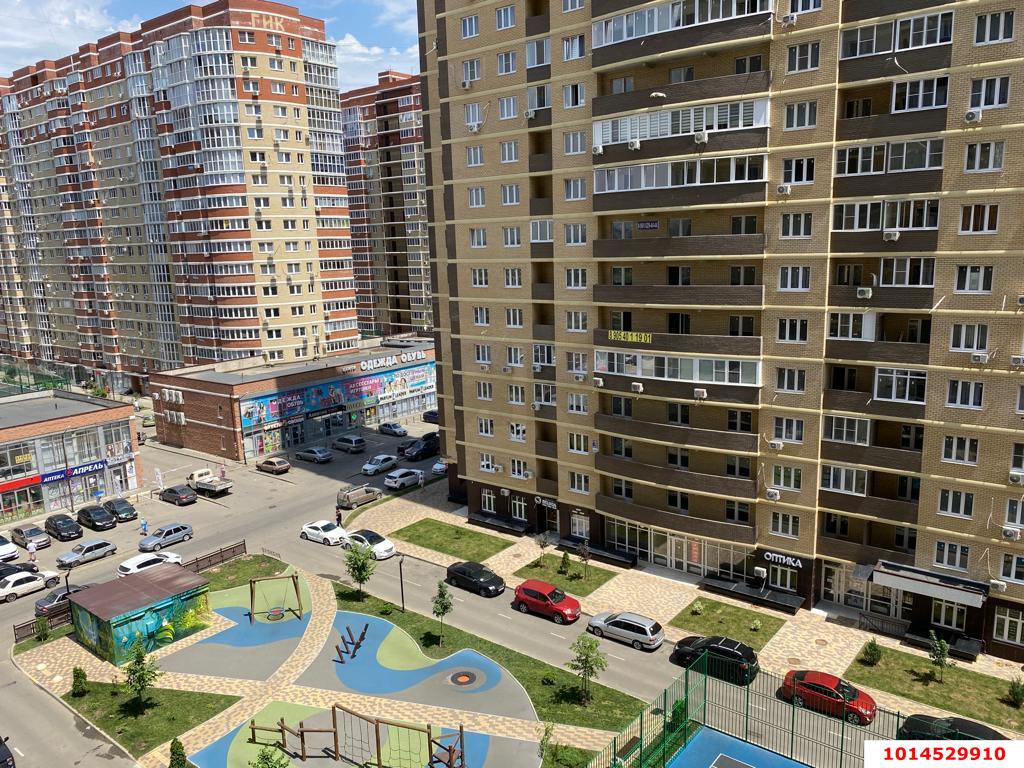 Фото №1: 3-комнатная квартира 92 м² - Краснодар, имени Петра Метальникова, ул. Петра Метальникова, 38