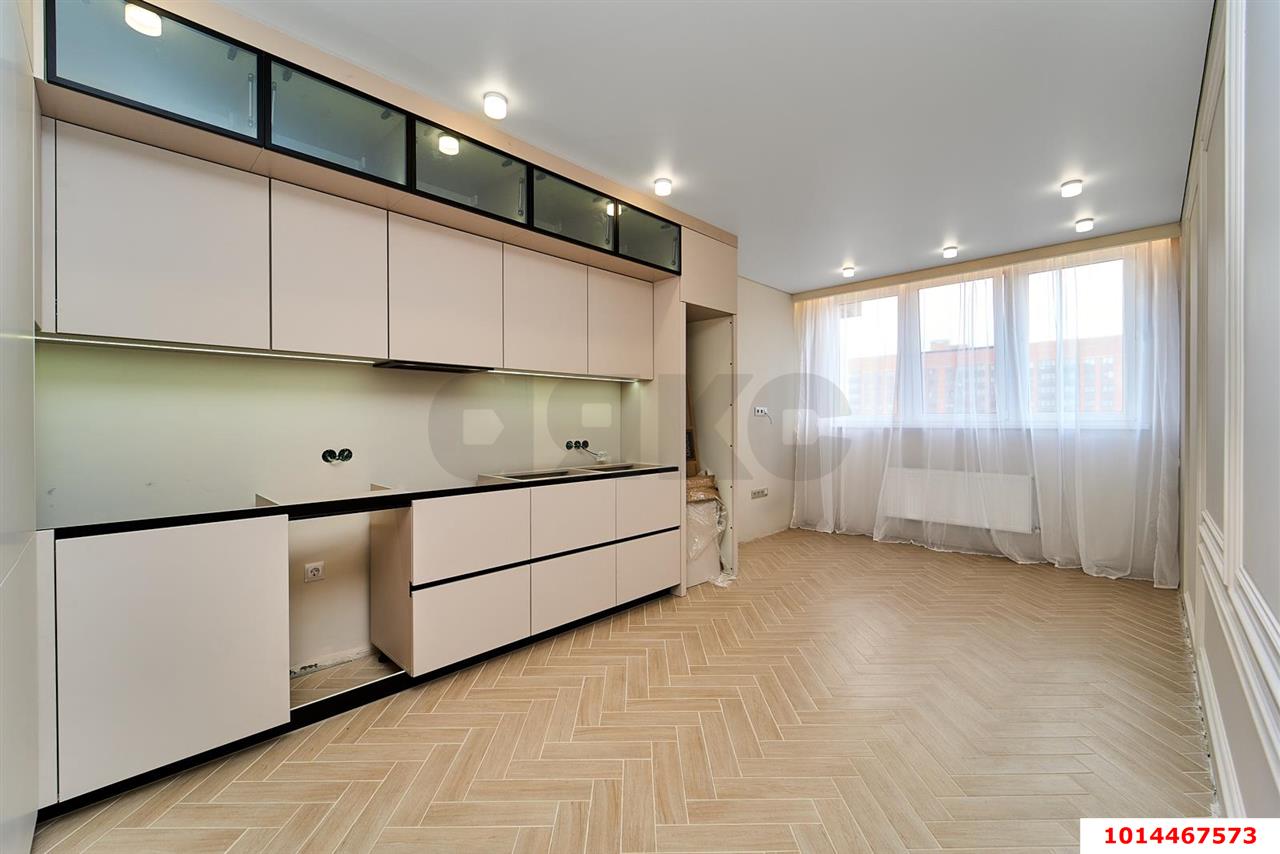 Фото №1: 2-комнатная квартира 55 м² - Краснодар, жилой комплекс Смородина, ул. имени Владимира Жириновского, 1