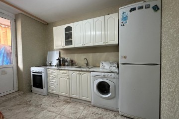 Фото №1: 2-комнатная квартира 58 м² - Краснодар, мкр. Военный городок № 1, ул. имени Калинина, 350/14