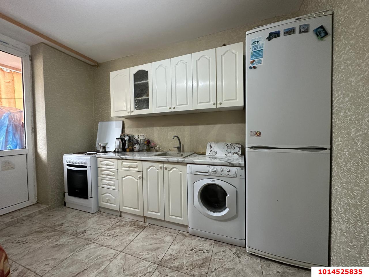 Фото №1: 2-комнатная квартира 58 м² - Краснодар, Военный городок № 1, ул. имени Калинина, 350/14