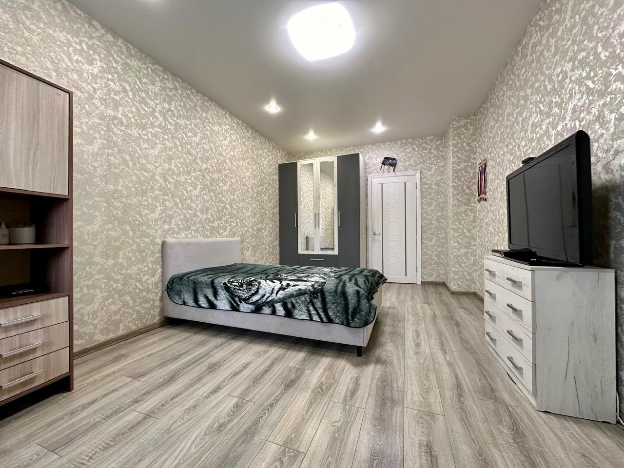 Фото №11: 3-комнатная квартира 122 м² - Краснодар, имени Маршала Жукова, мкр. Прикубанский внутригородской округ, ул. Александра Покрышкина, 4/10