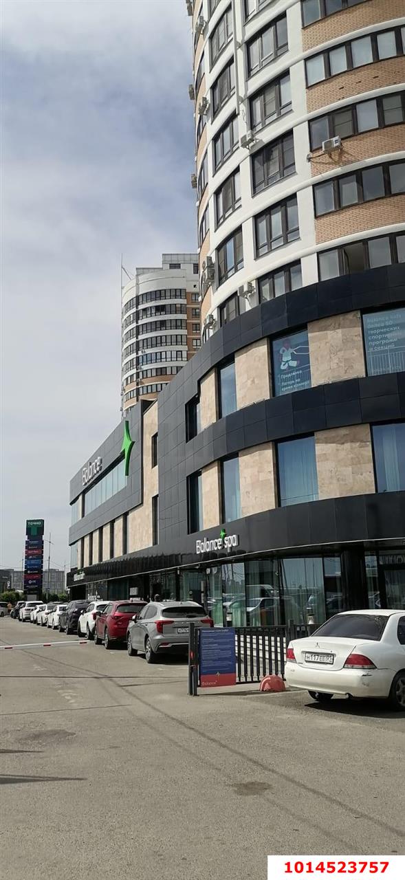 Фото №2: 2-комнатная квартира 89 м² - Краснодар, жилой комплекс Империал, ул. Бородинская, 137/1
