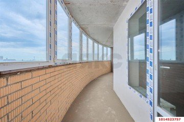 Фото №1: 2-комнатная квартира 89 м² - Краснодар, мкр. жилой комплекс Империал, ул. Бородинская, 137/1