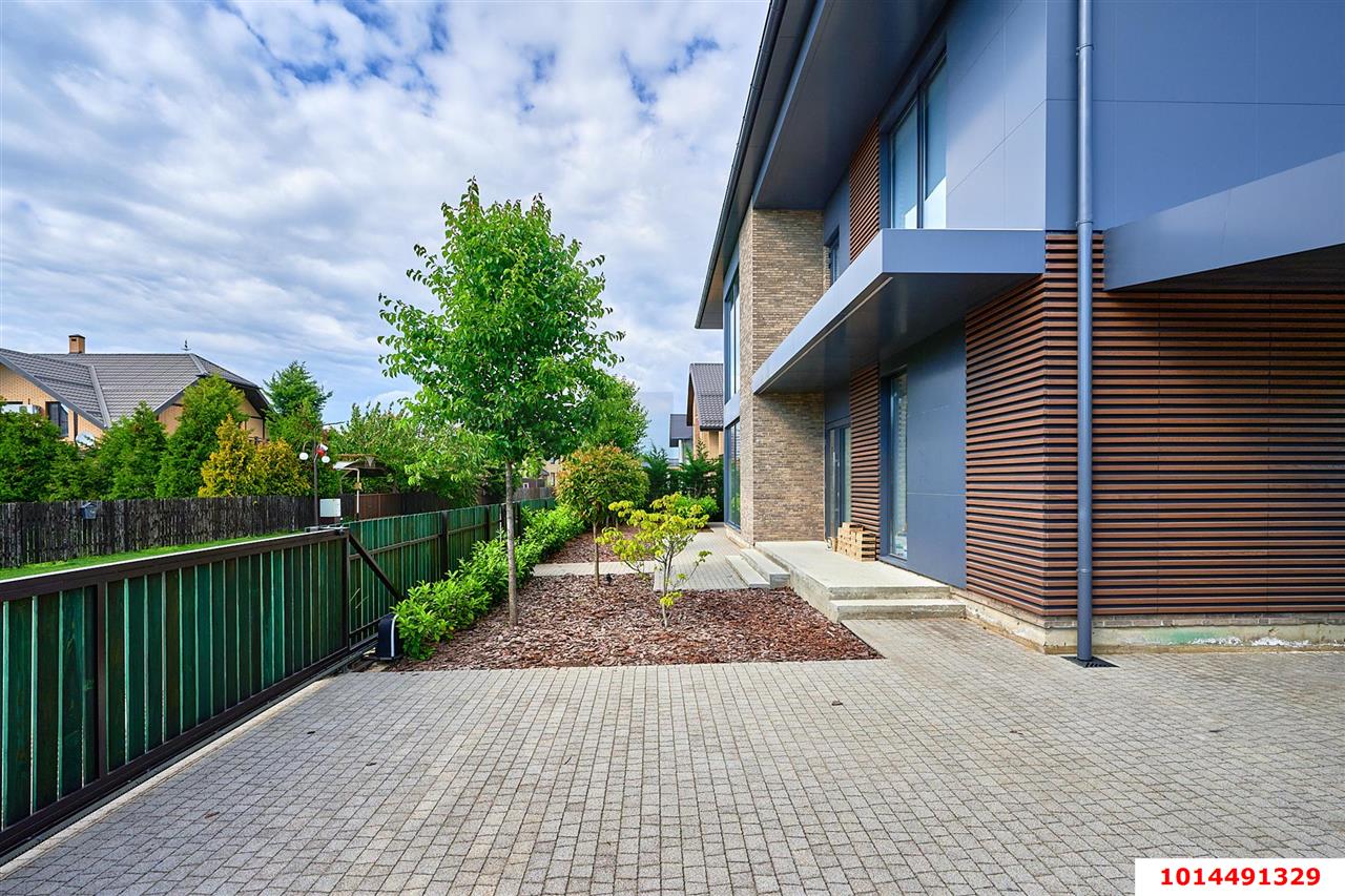 Фото №3: Дом 381 м² + 13 сот. - Козет, мкр. КП Зелёный остров, ул. Лесная, 2