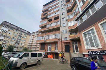 Фото №2: Торговое помещение 72 м² - Краснодар, мкр. Музыкальный, ул. Агрохимическая, 136/1